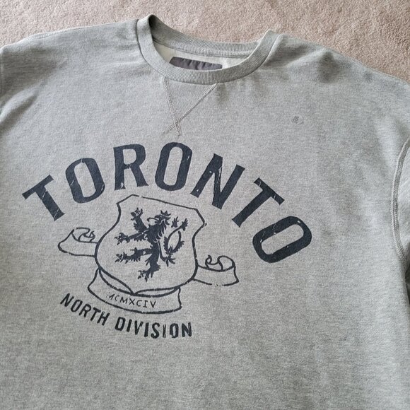 New Toronto Old Navy Crewneck Sweatshirt Gray NWOT XXL - Picture 1 of 10
